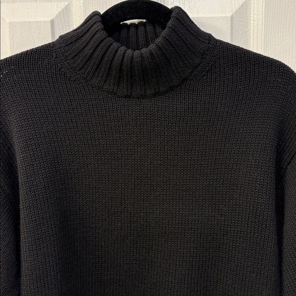 Aritzia Wilfred Free crop sweater - Picture 3 of 5